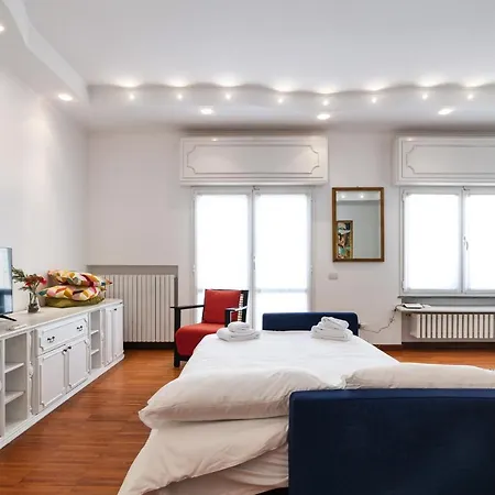 Appartamento Primopiano - Alzaia Milano